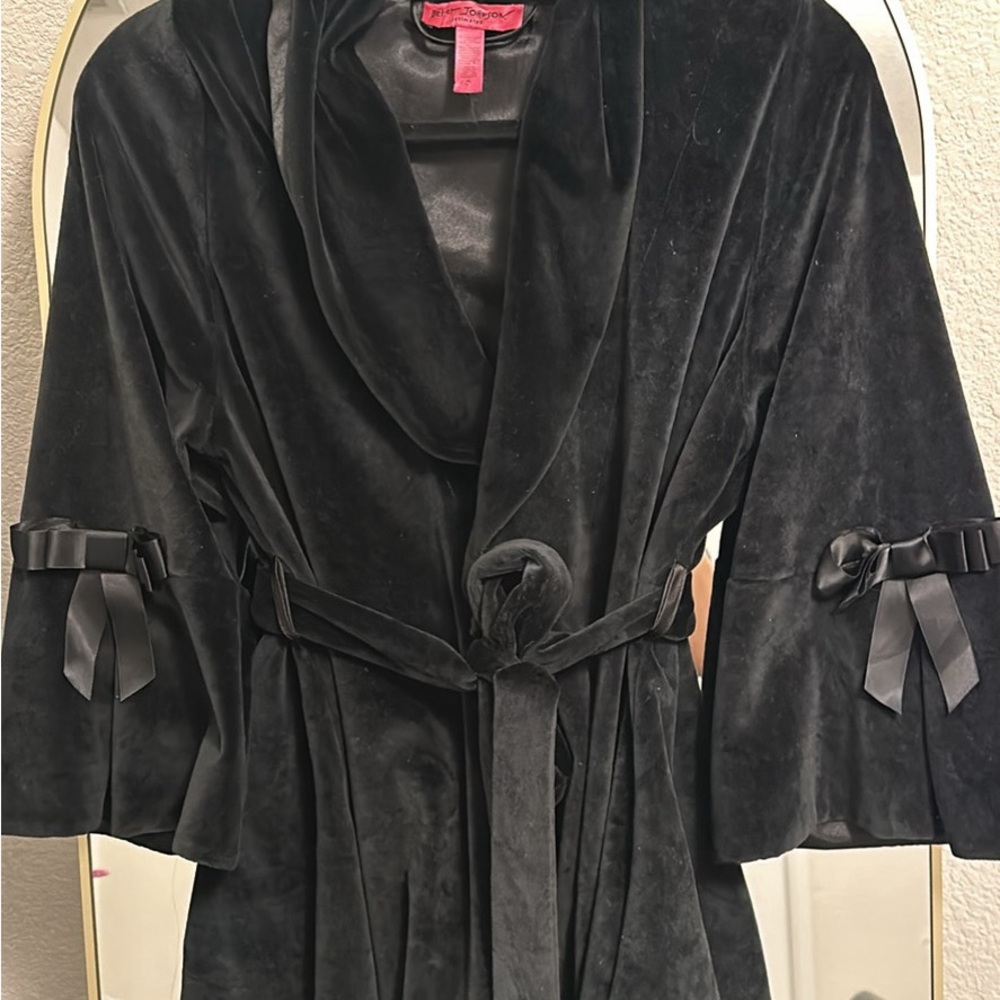 Betsy Johnson robe with bows